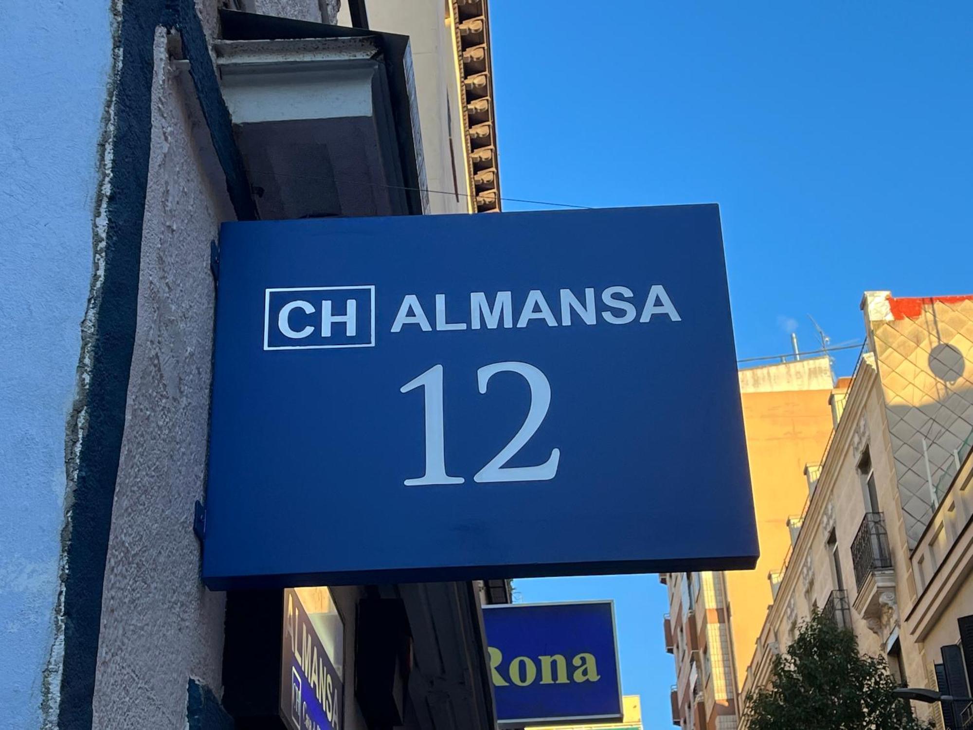 Casa De Huespedes Almansa Hotel Madrid Luaran gambar